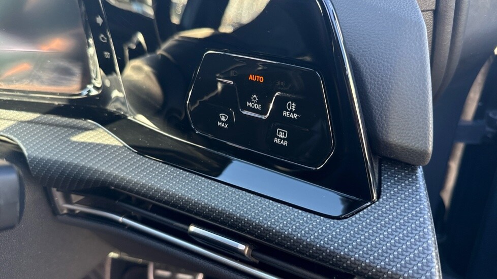 Used Volkswagen Golf 2023 for sale - 76873134: Photo 40