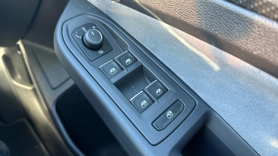 Used Volkswagen Golf 2023 for sale - 76873134: Photo 45