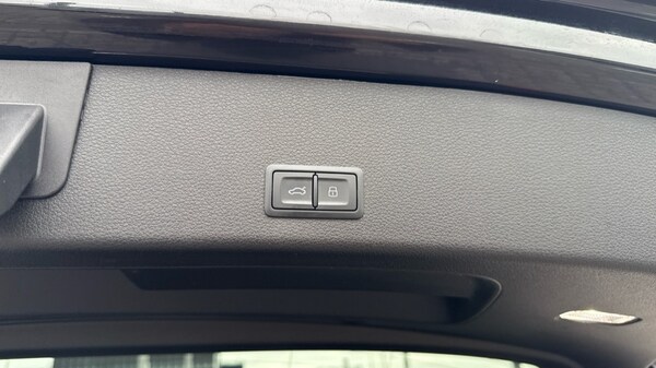 Used Audi e-tron 2021 for sale - 76146244: Photo 41