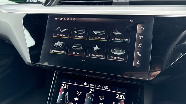 Used Audi e-tron 2021 for sale - 76146244: Photo 49