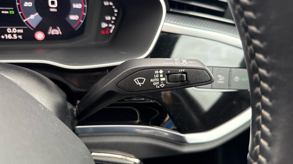 Used Audi Q3 2020 for sale - 76647825: Photo 30