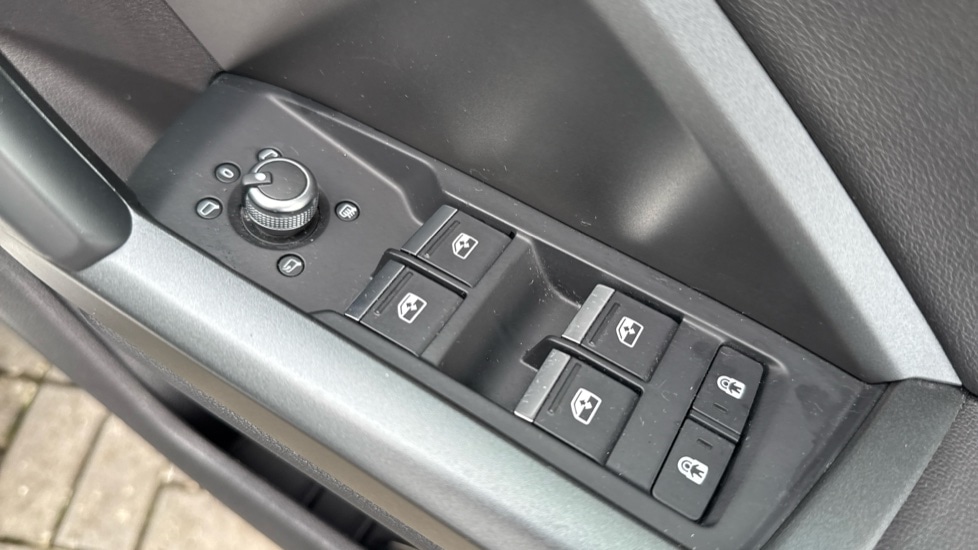 Used Audi Q3 2020 for sale - 76647825: Photo 46