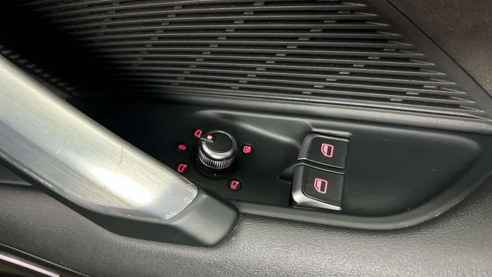 Used Audi TT 2017 for sale - 76168783: Photo 32