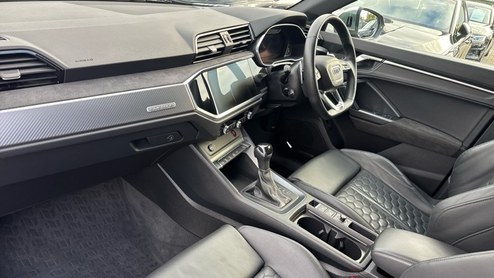 Used Audi RS Q3 2020 for sale - 76203876: Photo 2