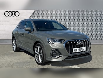 Audi - Q3