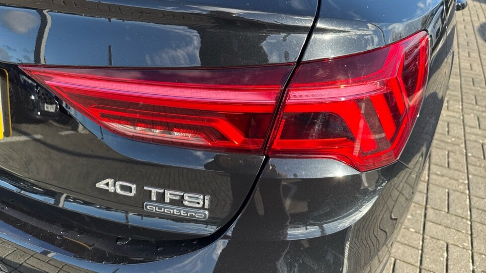 Used Audi Q3 2022 for sale - 76161528: Photo 33