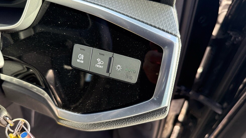 Used Audi Q3 2022 for sale - 76161528: Photo 48