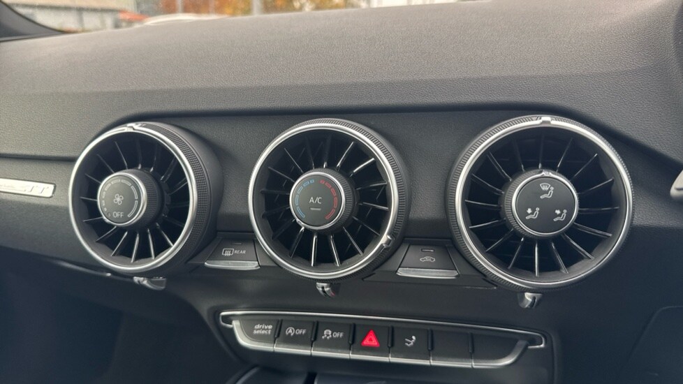 Used Audi TT 2019 for sale - 76203801: Photo 16