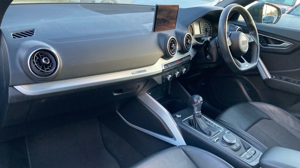 Used Audi Q2 2020 for sale - 76872247: Photo 2