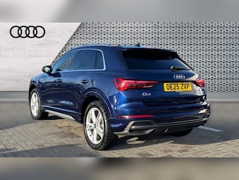 Used Audi Q3 2025 for sale - 76966693: Photo
