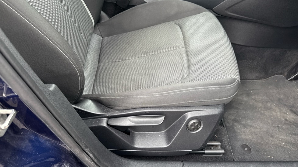 Used Audi Q2 2021 for sale - 76563644: Photo 29