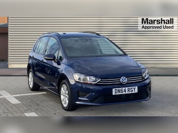 Volkswagen - Golf SV