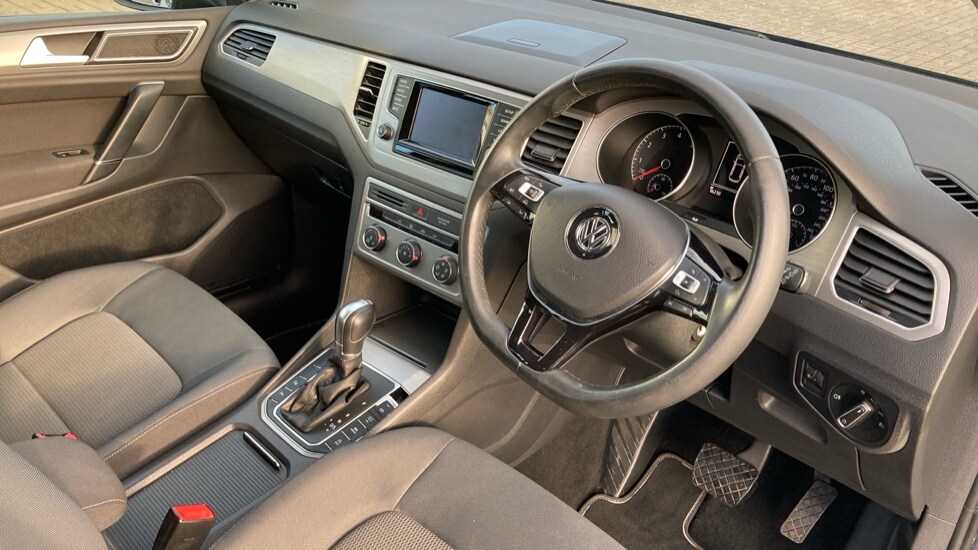 Used Volkswagen Golf SV 2014 for sale - 76691561: Photo 9