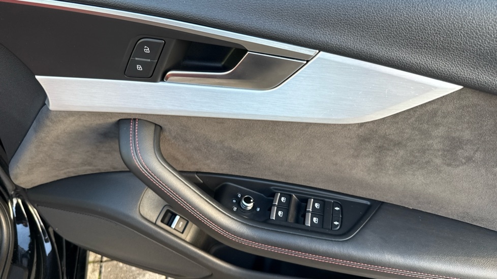 Used Audi A4 2017 for sale - 76907941: Photo 28