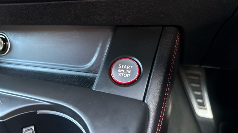 Used Audi A4 2017 for sale - 76907941: Photo 48