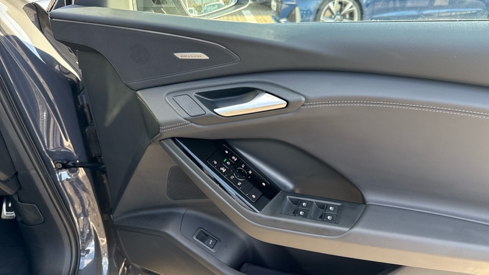 Used Audi Q6 e-tron 2025 for sale - 76660765: Photo 28