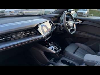 Used Audi Q4 e-tron 2024 for sale - 74038642: Photo