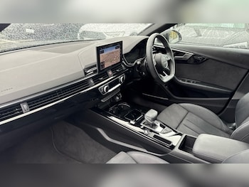 Used Audi A4 2023 for sale - 76869504: Photo