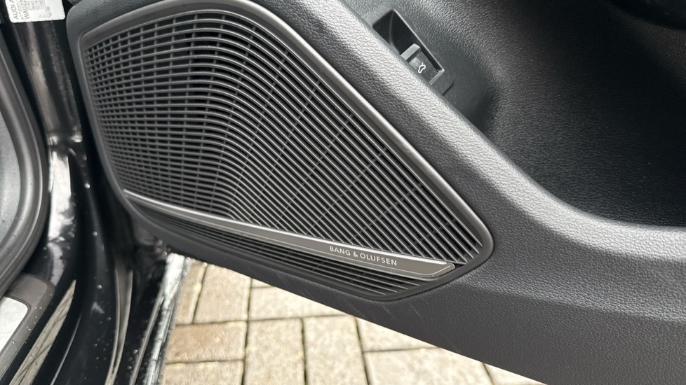 Used Audi A4 2023 for sale - 76869504: Photo 32