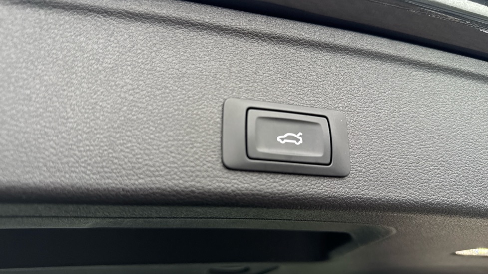 Used Audi A4 2023 for sale - 76191023: Photo 41