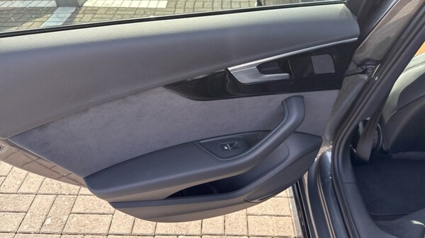 Used Audi A4 2024 for sale - 76328154: Photo 42
