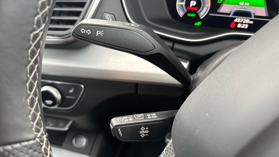 Used Audi Q5 2023 for sale - 76915109: Photo 31