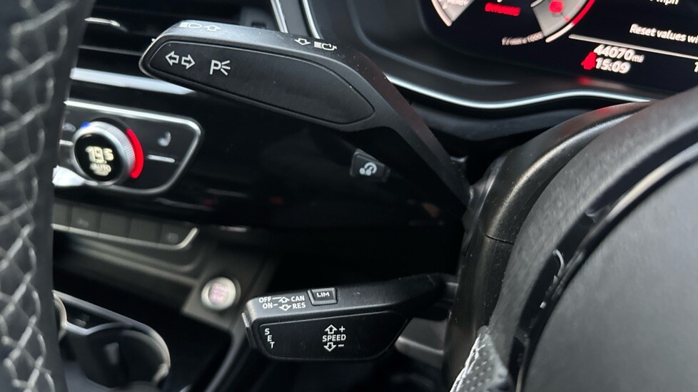 Used Audi A4 2020 for sale - 77057788: Photo 31