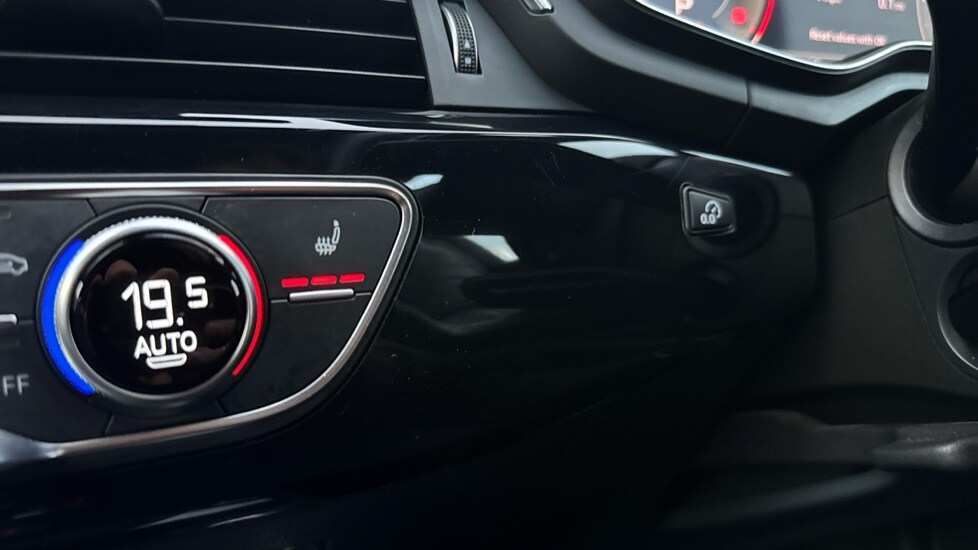 Used Audi A4 2020 for sale - 77057788: Photo 39