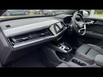 Used Audi Q4 e-tron 2024 for sale - 74075824: Photo