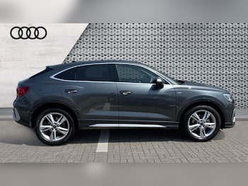 Used Audi Q3 2024 for sale - 75544521: Photo