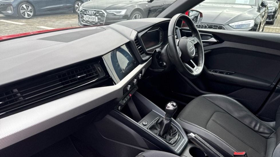 Used Audi A1 2021 for sale - 76873785: Photo 2