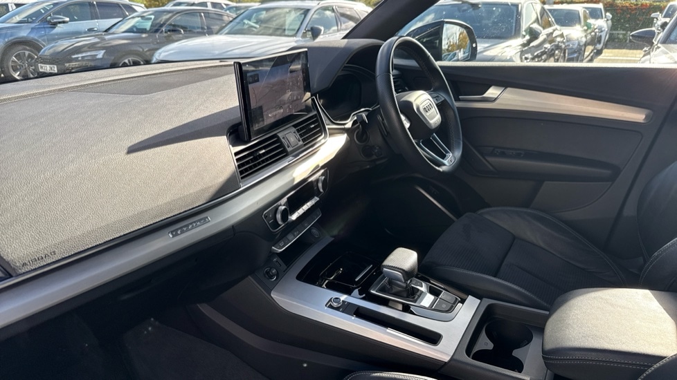 Used Audi Q5 2022 for sale - 76575190: Photo 2