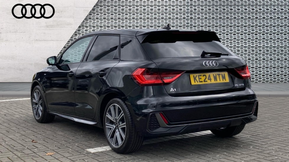 Used Audi A1 2024 for sale - 76870128: Photo 3