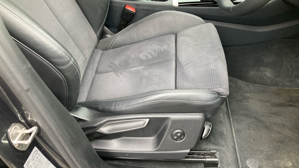 Used Audi Q5 2023 for sale - 76875058: Photo 29