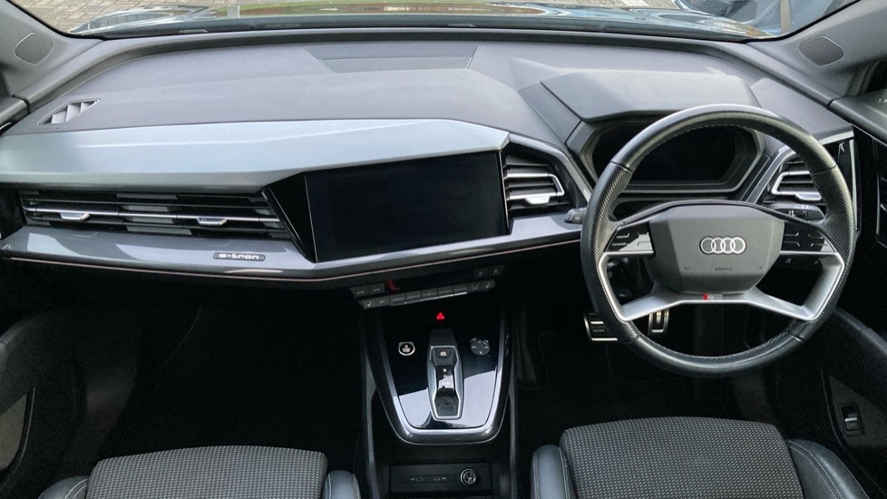 Used Audi Q4 e-tron 2021 for sale - 76872944: Photo 12