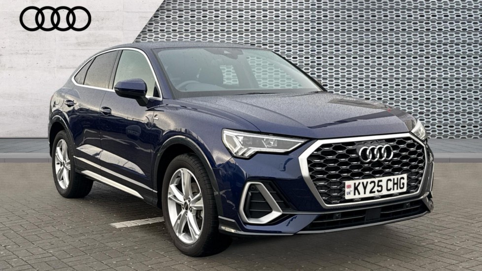 Used Audi Q3 2025 for sale - 76874469: Photo 1