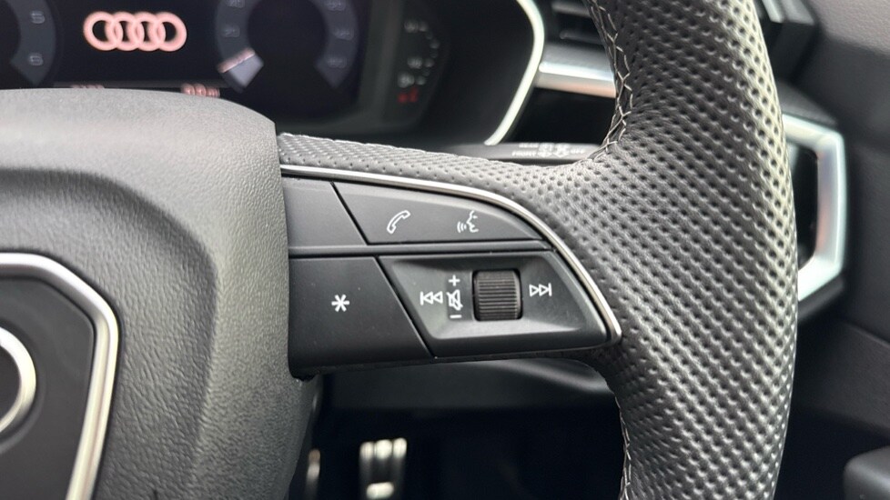 Used Audi Q3 2025 for sale - 76874469: Photo 23