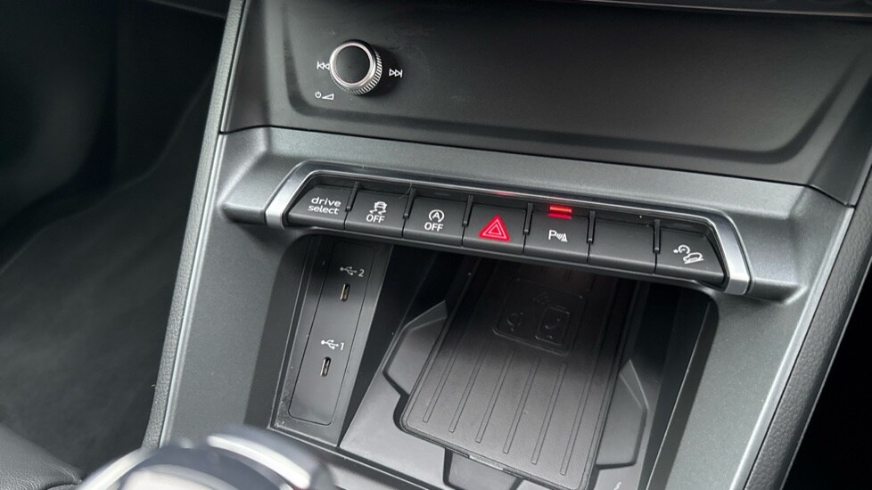 Used Audi Q3 2025 for sale - 76874469: Photo 36