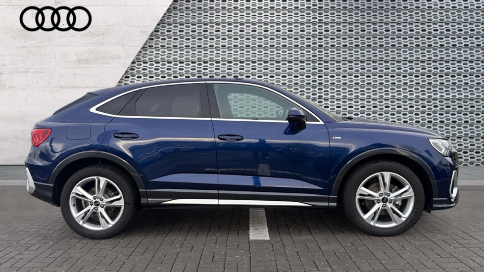 Used Audi Q3 2025 for sale - 76874469: Photo 4