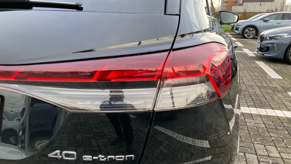 Used Audi Q4 e-tron 2021 for sale - 76901342: Photo 33