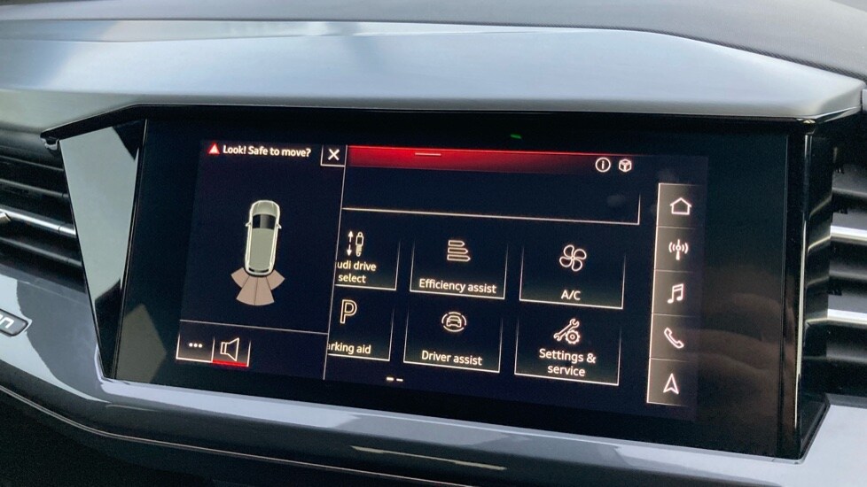 Used Audi Q4 e-tron 2021 for sale - 76901342: Photo 36