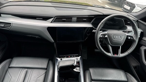 Used Audi e-tron 2021 for sale - 76007818: Photo 12