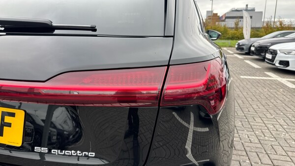 Used Audi e-tron 2021 for sale - 76007818: Photo 33