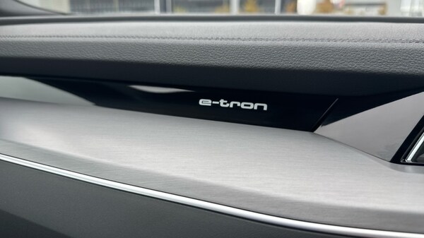 Used Audi e-tron 2021 for sale - 76007818: Photo 43
