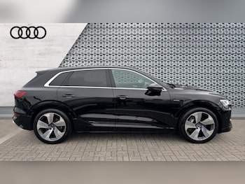 Used Audi e-tron 2021 for sale - 76007818: Photo 4