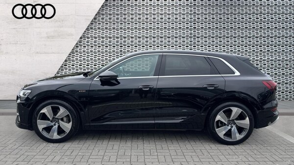 Used Audi e-tron 2021 for sale - 76007818: Photo 9