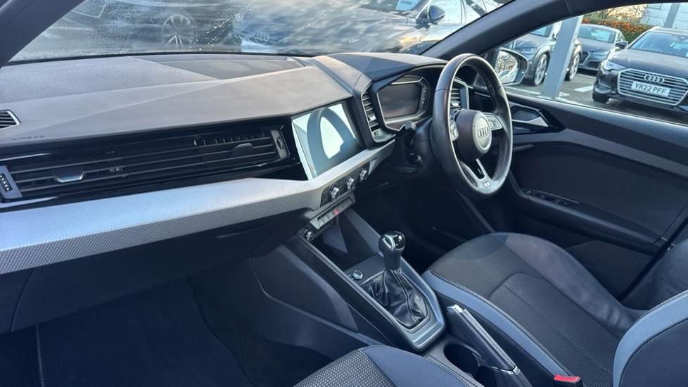 Used Audi A1 2021 for sale - 77013146: Photo 2