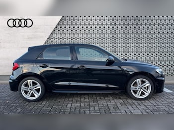 Used Audi A1 2021 for sale - 77013146: Photo