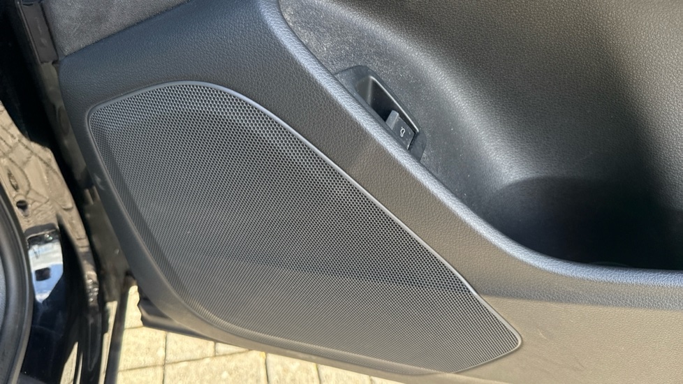 Used Audi Q7 2017 for sale - 76869925: Photo 32