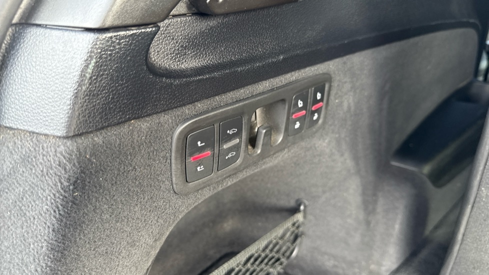 Used Audi Q7 2017 for sale - 76869925: Photo 43